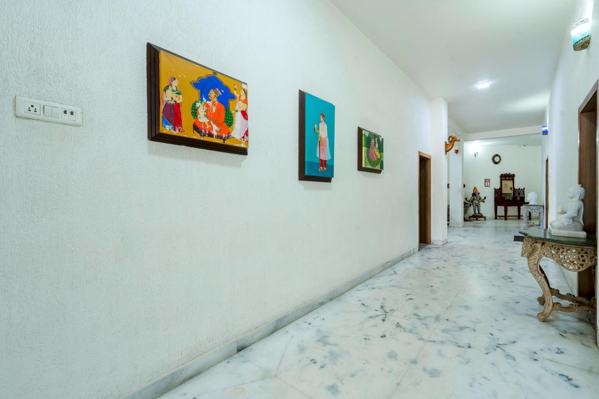 Hotel Chandrawati Palace Abu Road Ngoại thất bức ảnh