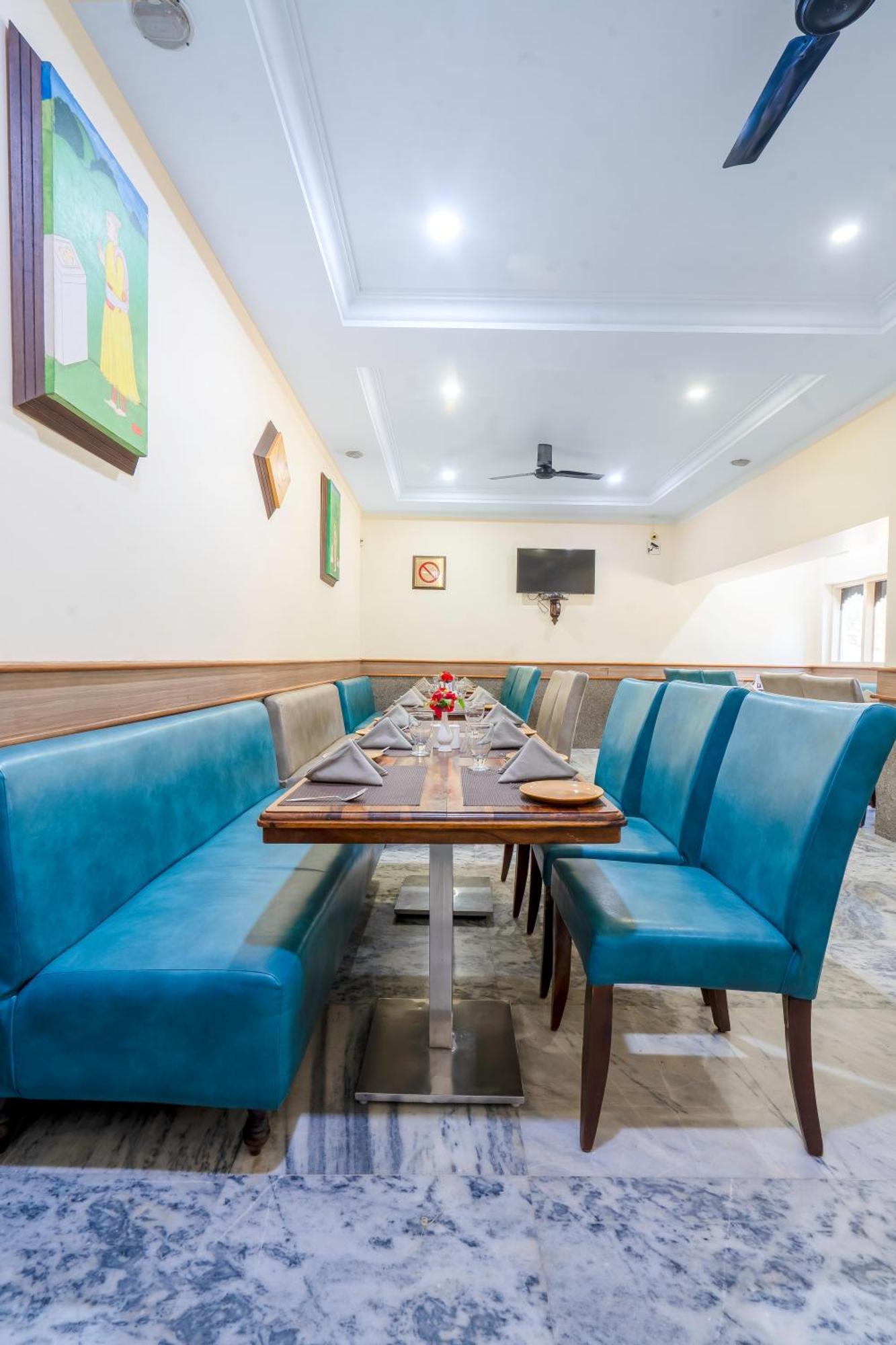 Hotel Chandrawati Palace Abu Road Ngoại thất bức ảnh