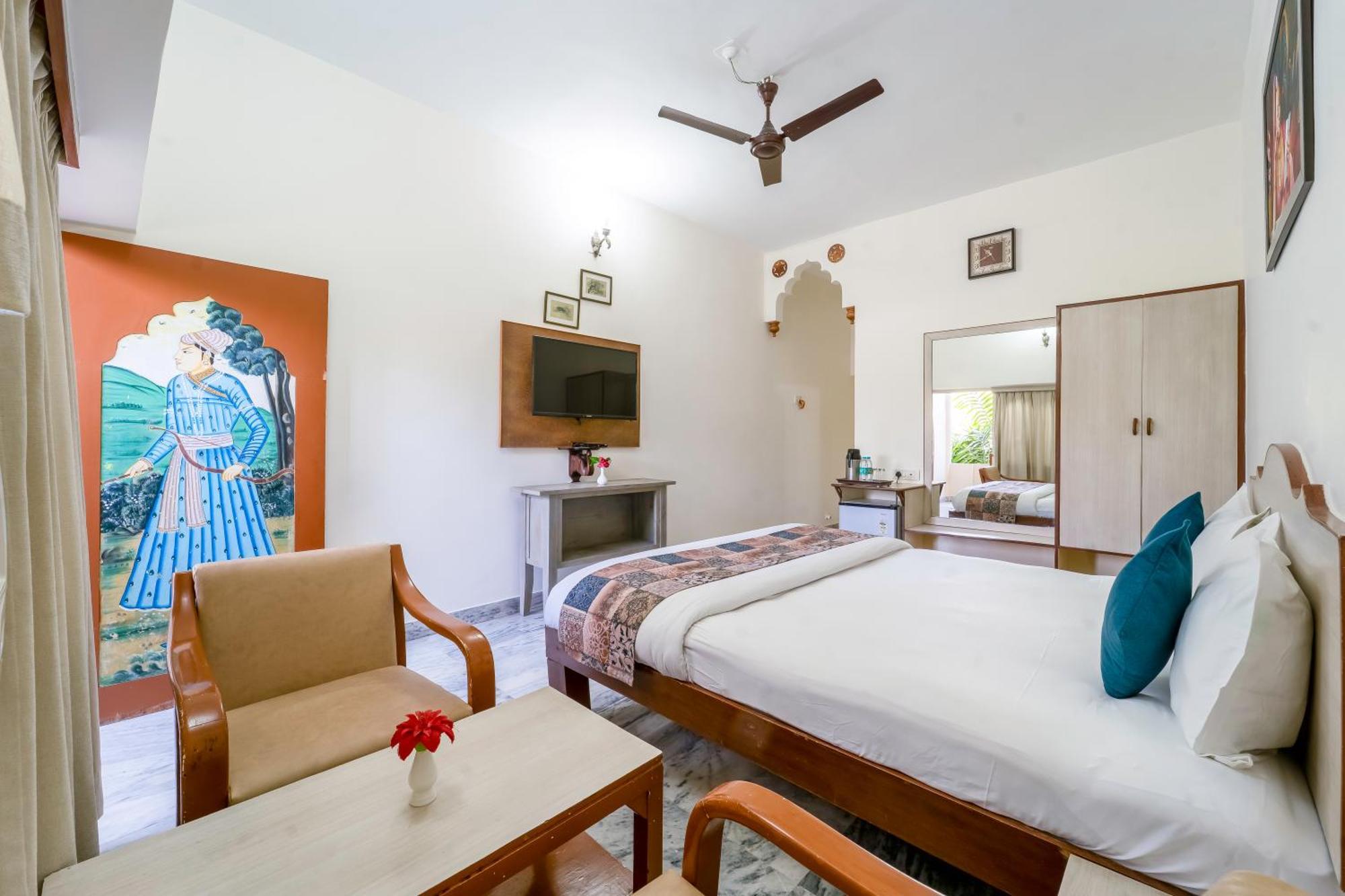 Hotel Chandrawati Palace Abu Road Ngoại thất bức ảnh